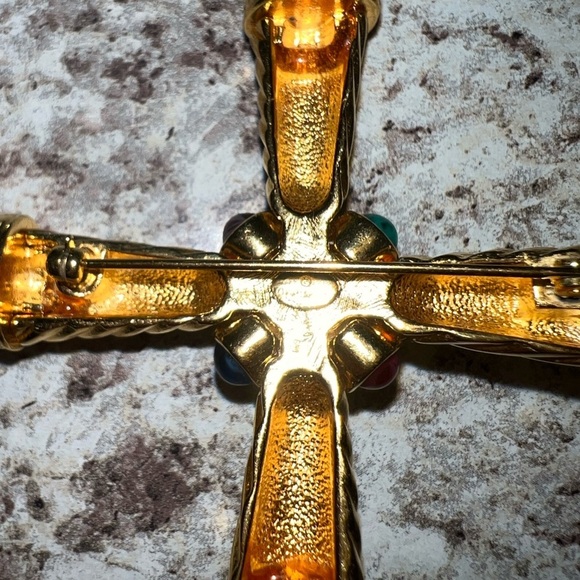 Givenchy vintage brooch and single earring - Picture 3 of 11